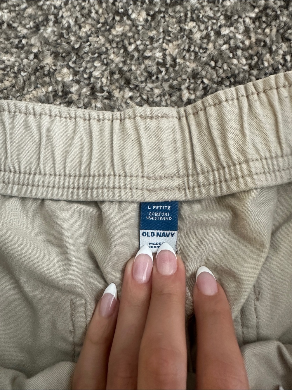 Old Navy High Rise Pulla Utility Pants - Picture 5 of 9